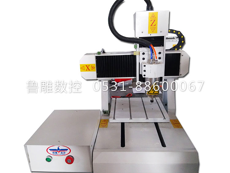 LD-3030廣告雕刻機(jī) LD-3030廣告雕刻機(jī)